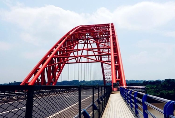 AASHTO Prefab Steel Tubular Truss Arch Bridge Half Through Concrete Filled