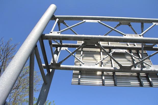 Overhead Sign Post Four Chord Overhead Sign Structures Bridge Galvanised Steel Lamp Posts 3m